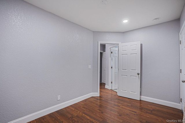 9411 210th Street, Queens Village, NY 11428