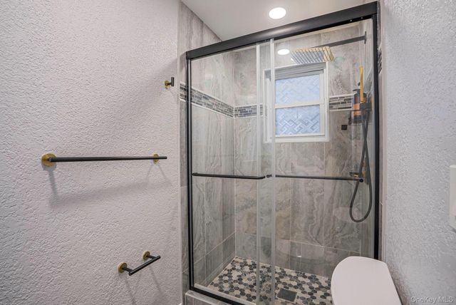 9411 210th Street, Queens Village, NY 11428