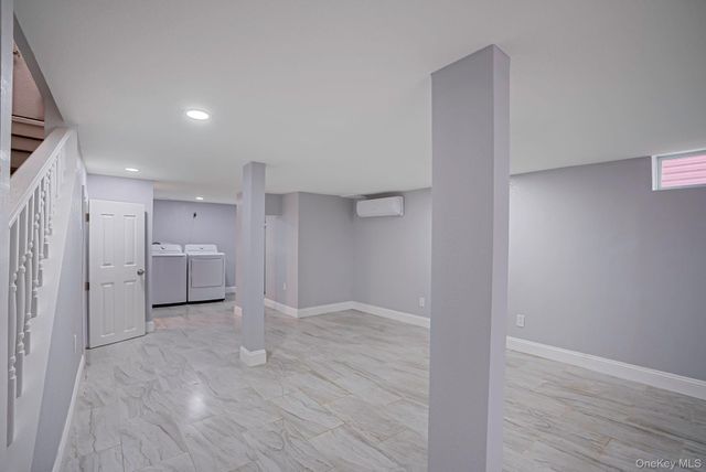 9411 210th Street, Queens Village, NY 11428