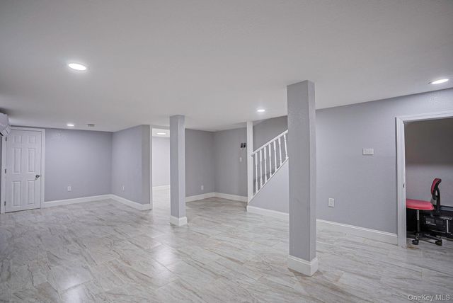 9411 210th Street, Queens Village, NY 11428