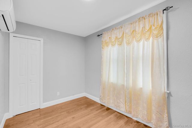 9411 210th Street, Queens Village, NY 11428