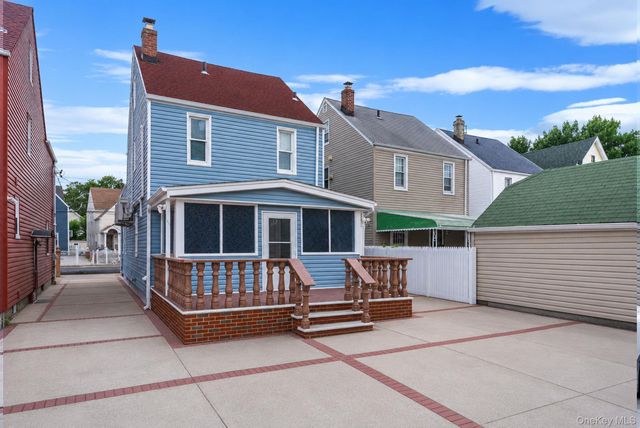 9411 210th Street, Queens Village, NY 11428