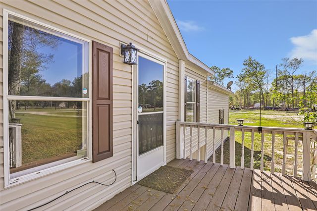 596 County Road 4700, Dayton, TX 77535