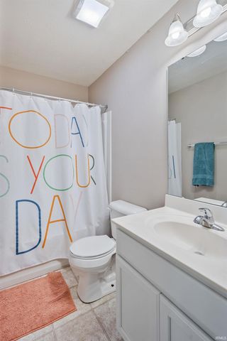 1065 Coral Springs Drive, Cicero, IN 46034