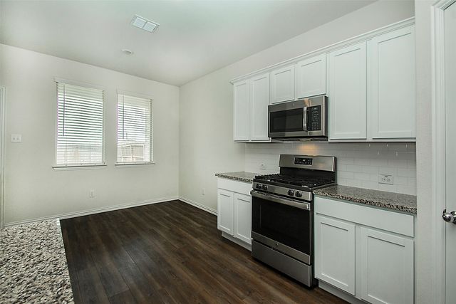 2423 Lemco Drive, Forney, TX 75126