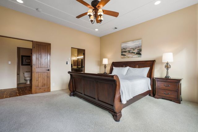 6522 Oersted Road NE, Rio Rancho, NM 87144