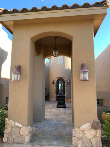 6522 Oersted Road NE, Rio Rancho, NM 87144