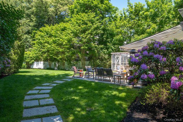 7 Cedar Lane, Glen Cove, NY 11542