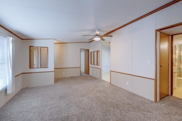 2810 192nd Rd, Winfield, KS 67156