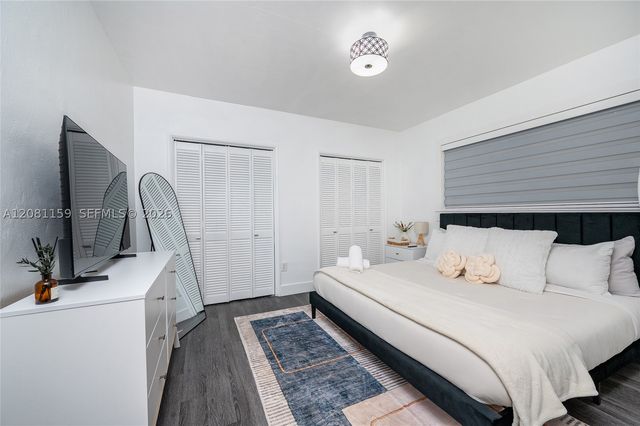 1704 S Le Jeune Rd, Coral Gables, FL 33134
