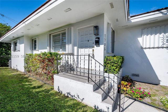 1704 S Le Jeune Rd, Coral Gables, FL 33134