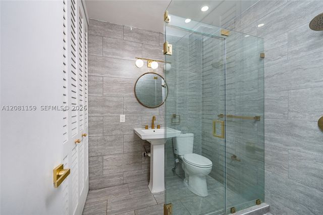 1704 S Le Jeune Rd, Coral Gables, FL 33134