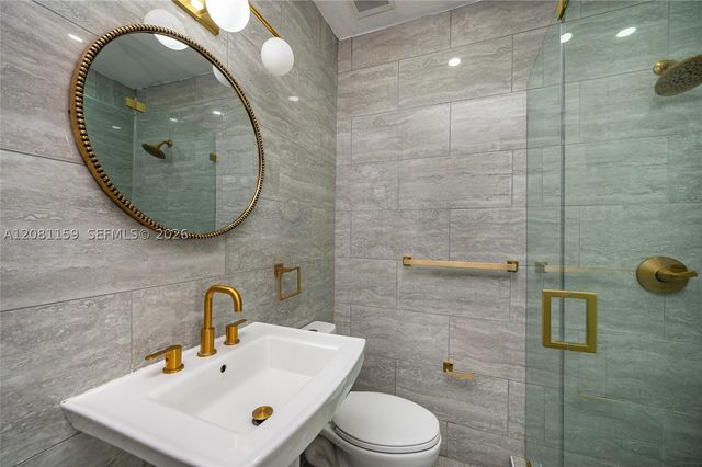 1704 S Le Jeune Rd, Coral Gables, FL 33134