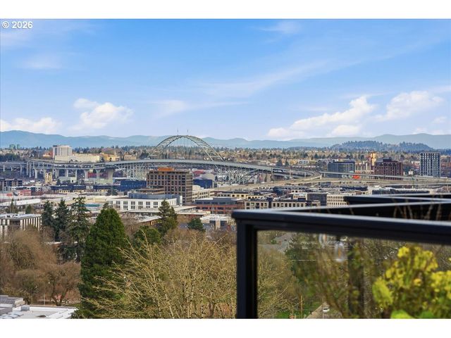 1262 Nw SUMMIT Ave, Portland, OR 97210