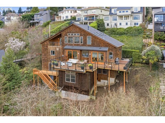 1262 Nw SUMMIT Ave, Portland, OR 97210