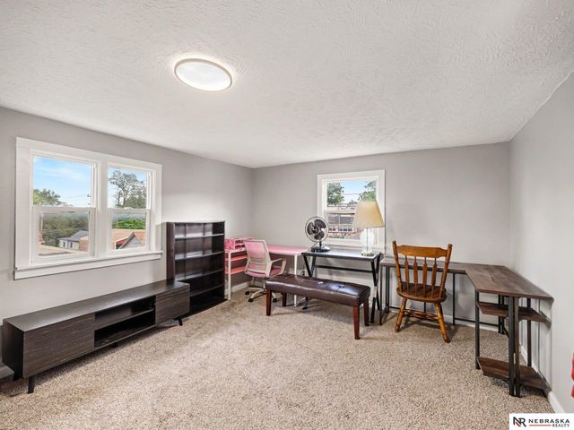 613 4th Avenue, Plattsmouth, NE 68048