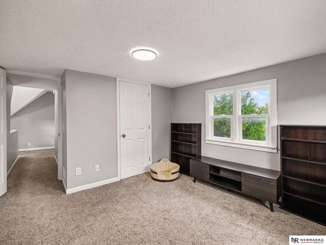 613 4th Avenue, Plattsmouth, NE 68048