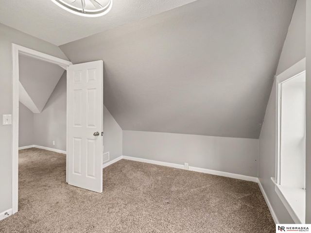 613 4th Avenue, Plattsmouth, NE 68048