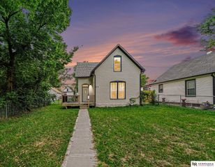 613 4th Avenue, Plattsmouth, NE 68048