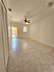17720 73 203, Hialeah, FL 33015