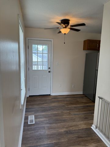 261 N Bombay Ct, Clarksville, TN 37042