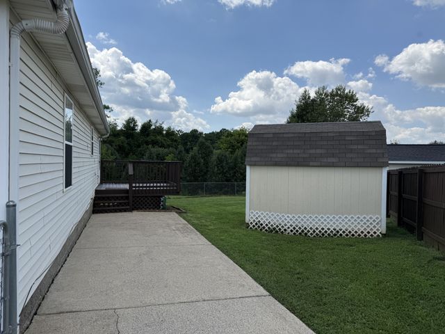 261 N Bombay Ct, Clarksville, TN 37042