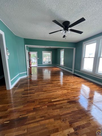 634 Lincoln ST, Emporia, KS 66801