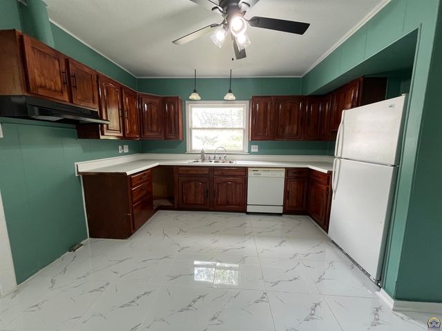 634 Lincoln ST, Emporia, KS 66801