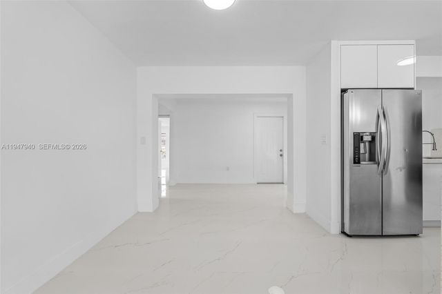 2701 Nassau Dr, Miramar, FL 33023