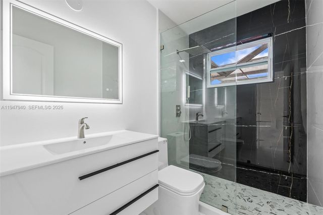 2701 Nassau Dr, Miramar, FL 33023