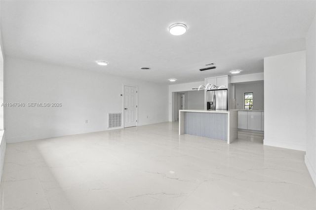 2701 Nassau Dr, Miramar, FL 33023