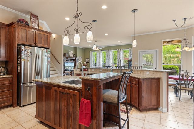 7404 Fox Fire Court, Granbury, TX 76049