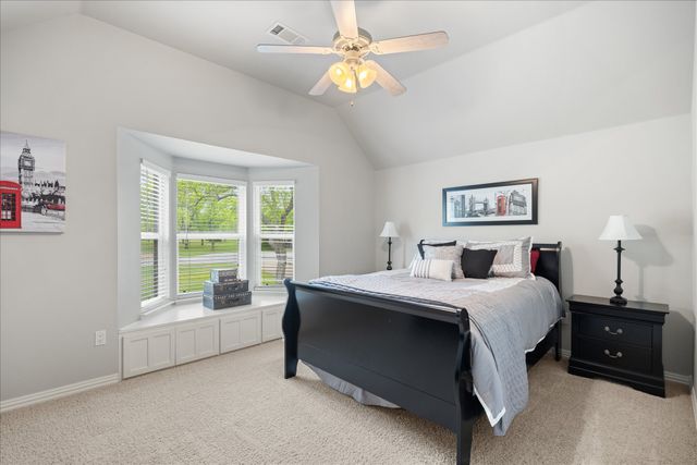 7404 Fox Fire Court, Granbury, TX 76049