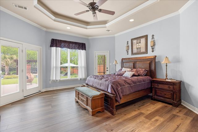 7404 Fox Fire Court, Granbury, TX 76049