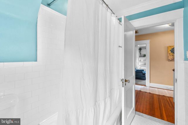 322 SAINT DUNSTANS RD, Baltimore, MD 21212