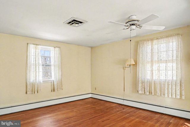 303 HERMITAGE DR, Elkton, MD 21921