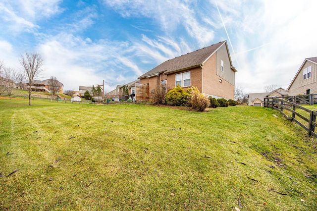 10750 Carolina Pines Drive, Harrison, OH 45030