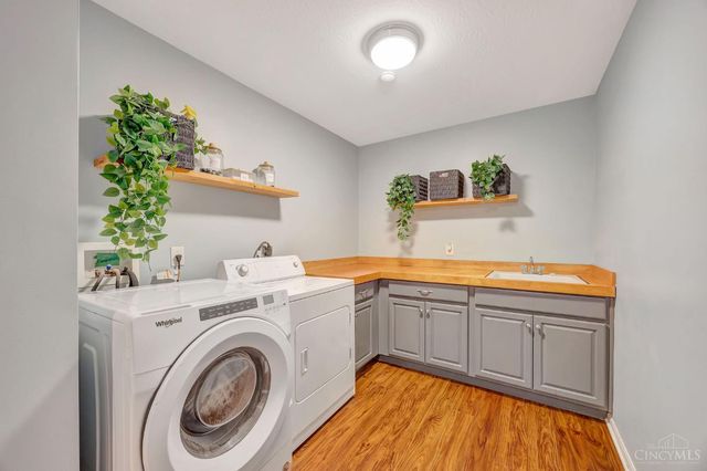 10750 Carolina Pines Drive, Harrison, OH 45030