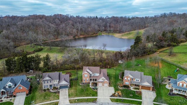 10750 Carolina Pines Drive, Harrison, OH 45030