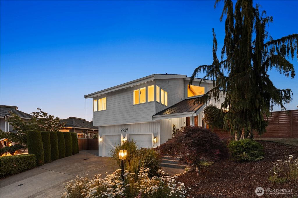 9929 76th Street SW, Lakewood, WA 98498