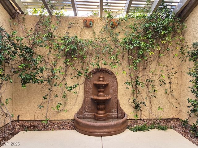 115 Cora Hills Court, Las Vegas, NV 89148