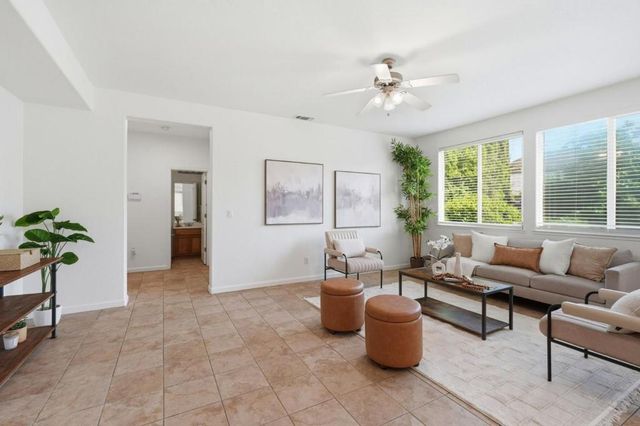 660 Bramblewood Avenue, Lathrop, CA 95330
