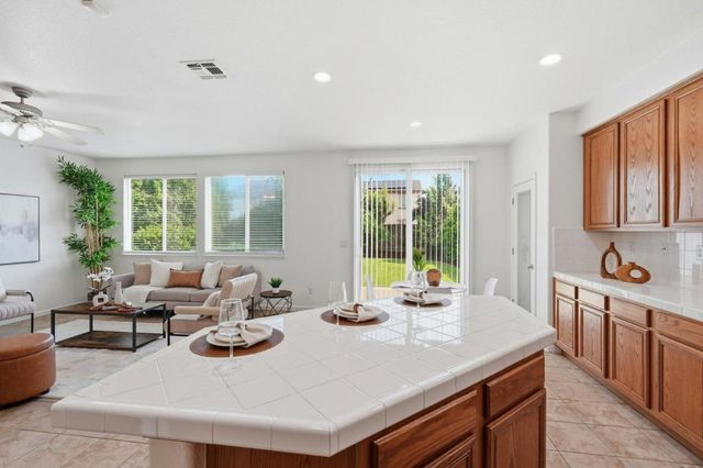 660 Bramblewood Avenue, Lathrop, CA 95330