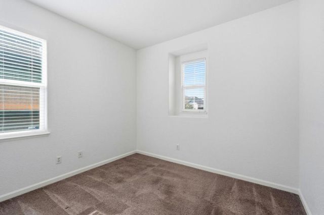 660 Bramblewood Avenue, Lathrop, CA 95330