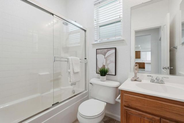 660 Bramblewood Avenue, Lathrop, CA 95330