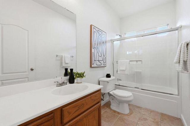 660 Bramblewood Avenue, Lathrop, CA 95330