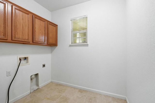 660 Bramblewood Avenue, Lathrop, CA 95330
