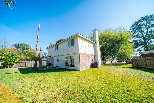 10723 Scenic Drive, Montgomery, TX 77356