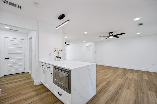 609 Warren Drive, Garland, TX 75042