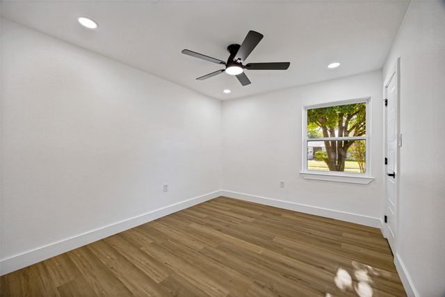 609 Warren Drive, Garland, TX 75042